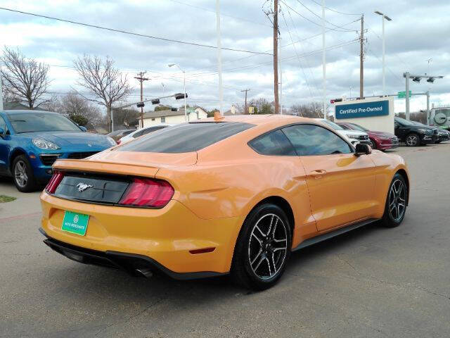 2022 Ford Mustang