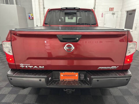 2017 Nissan Titan PRO-4X