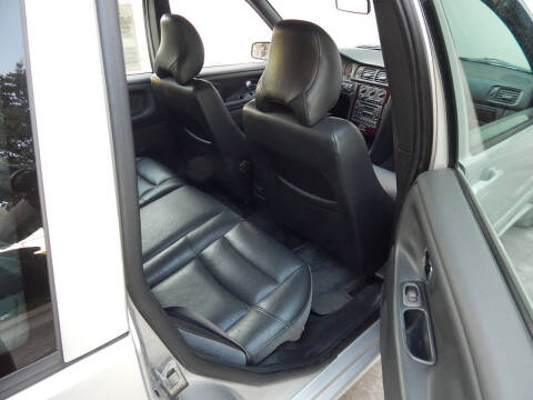 2000 Volvo V70 GLT