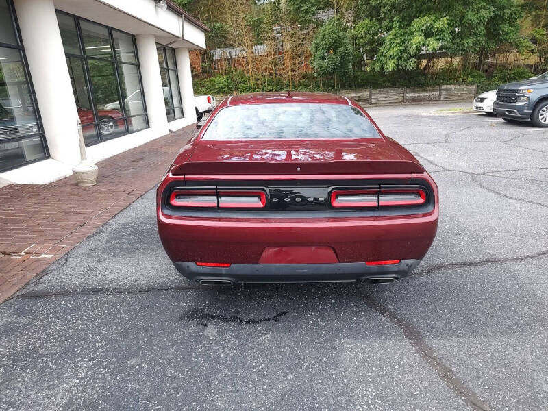 2018 Dodge Challenger R/T Plus
