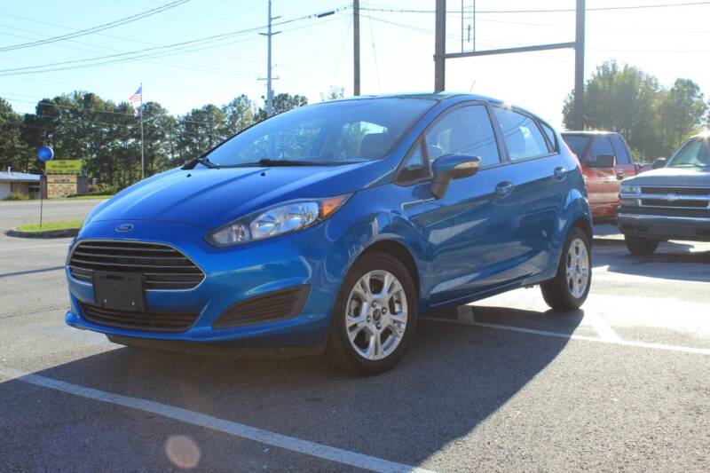 2015 Ford Fiesta for sale at Wallace & Kelley Auto Brokers in Douglasville GA