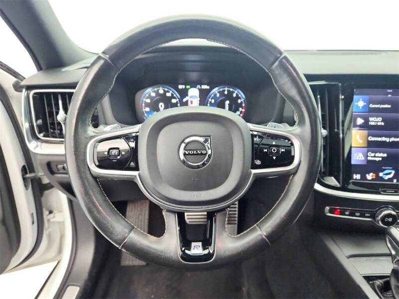 2019 Volvo S60 T6 R-Design