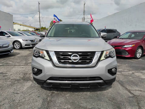 2020 Nissan Pathfinder SL