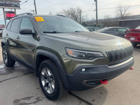 2019 Jeep Cherokee for sale at Valley Auto Finance in Girard OH