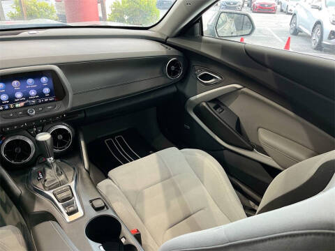 2023 Chevrolet Camaro LT1