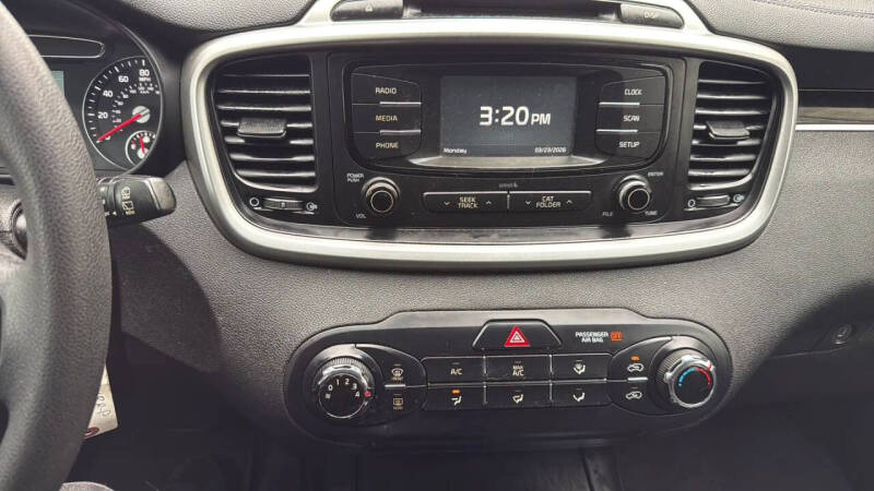 2017 Kia Sorento