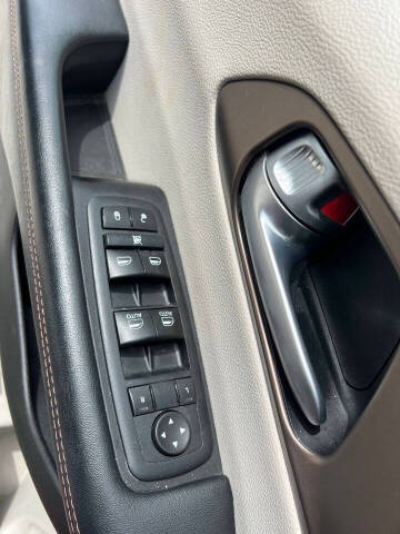 2017 Chrysler Pacifica LX