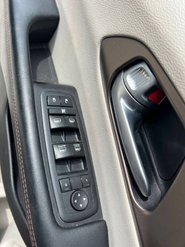 2017 Chrysler Pacifica LX