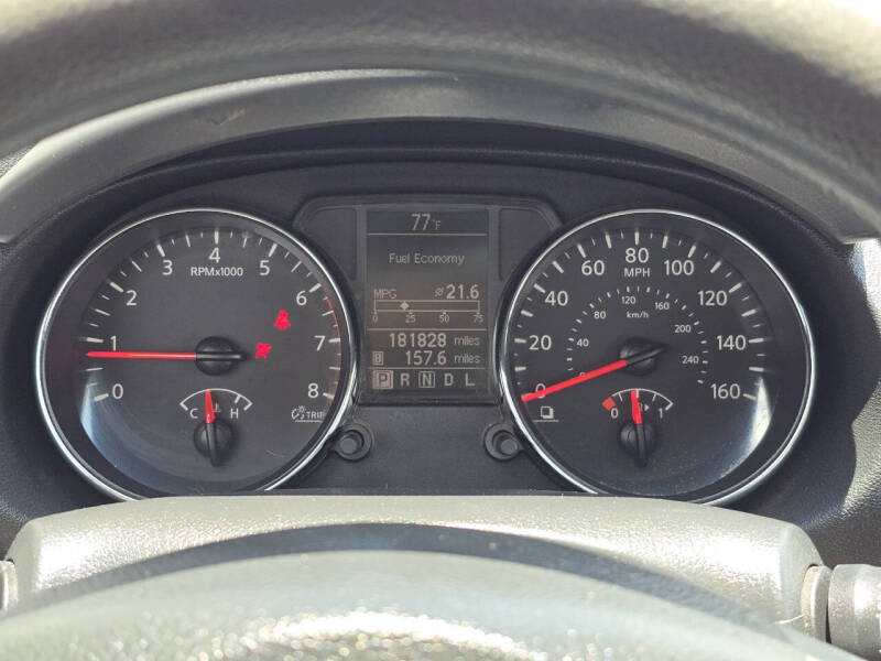 2011 Nissan Rogue SV