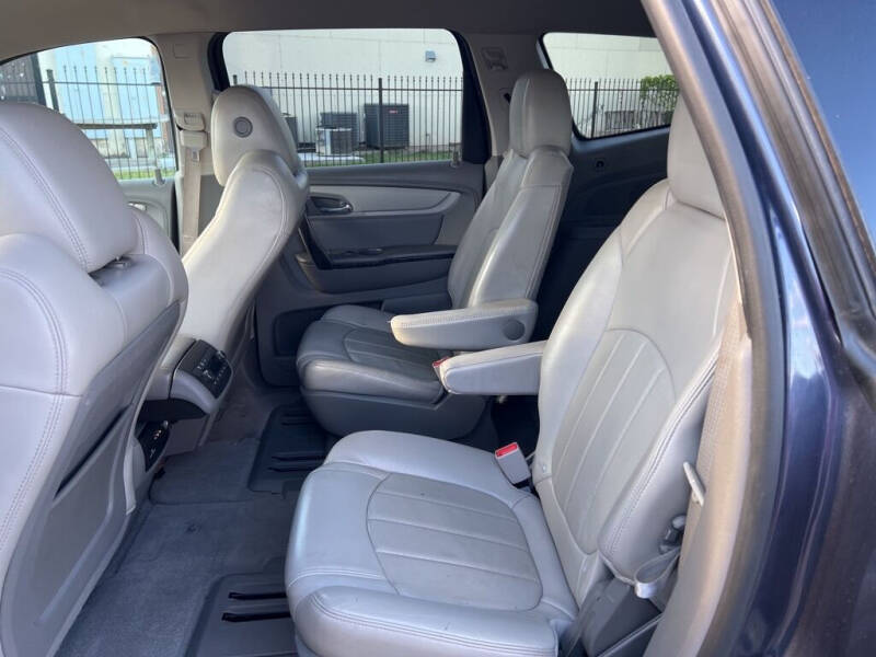 2013 Chevrolet Traverse LTZ