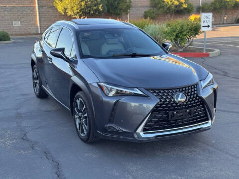 2023 Lexus UX 250h