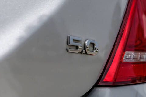 2019 Genesis G90