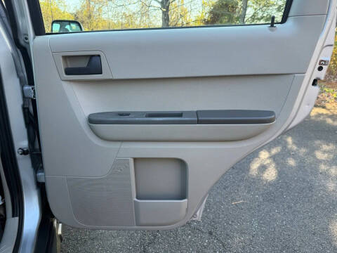 2011 Ford Escape XLS