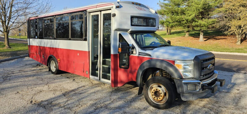 2014 Ford F-550 Shuttle Bus