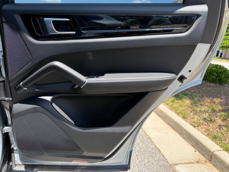 2020 Porsche Cayenne