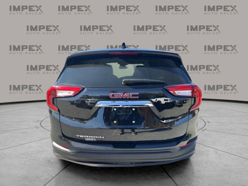 2024 GMC Terrain SLE