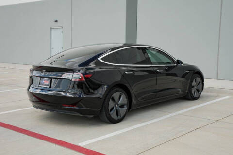 2019 Tesla Model 3 Mid Range