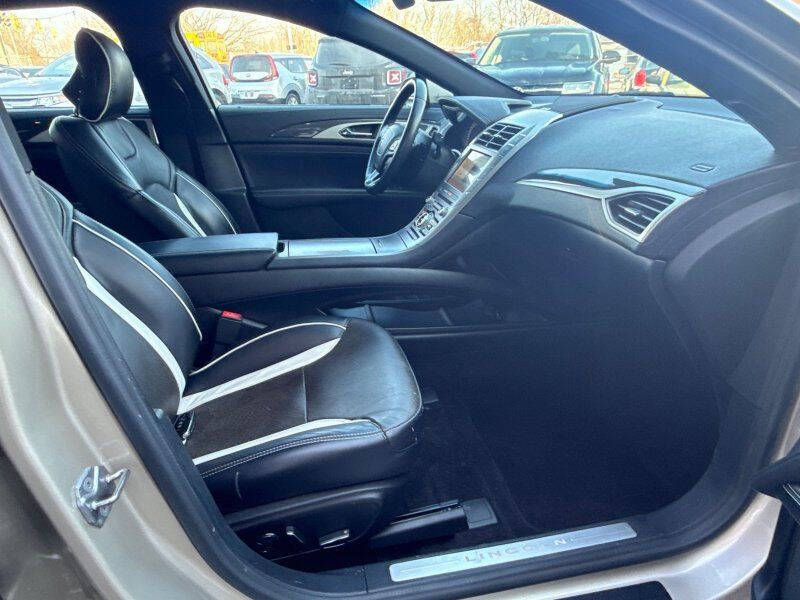 2017 Lincoln MKZ Reserve