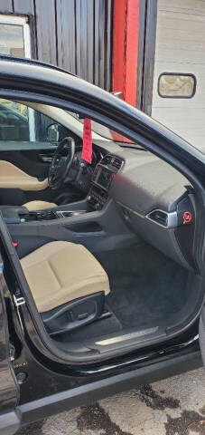 2017 Jaguar F-PACE 20d Premium