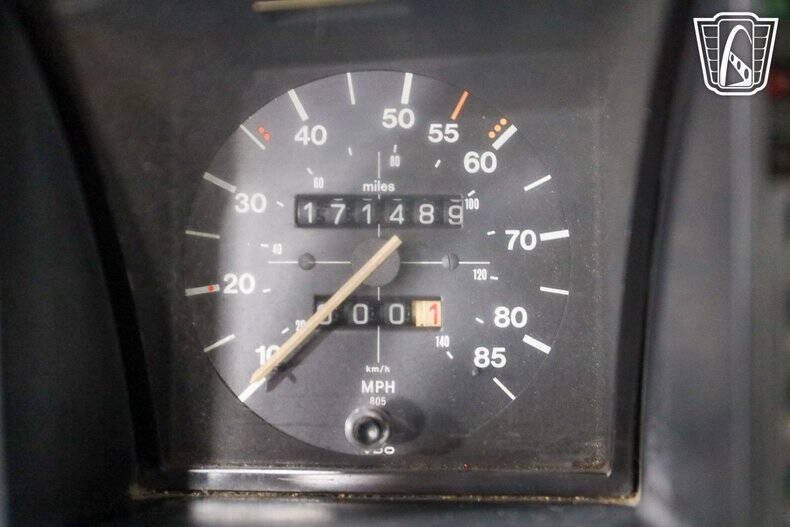 1982 Volkswagen Vanagon Camper