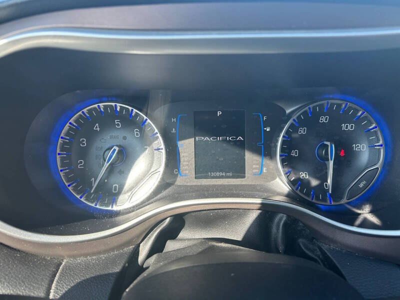 2017 Chrysler Pacifica Touring