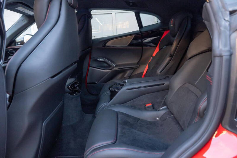 2025 Ferrari Purosangue