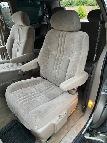 2002 Toyota Sienna XLE