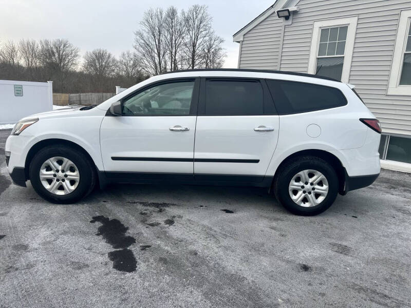 2017 Chevrolet Traverse LS