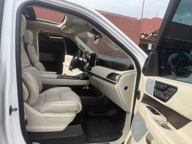 2019 Lincoln Navigator L Reserve