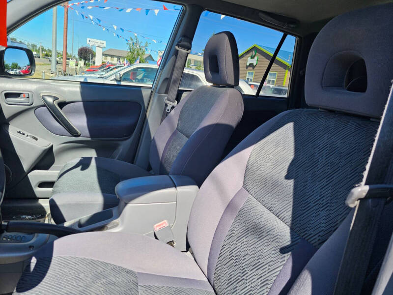 2003 Toyota RAV4