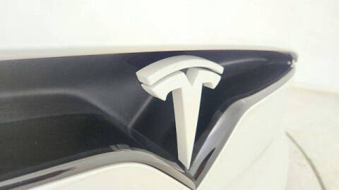 2022 Tesla Model X Plaid