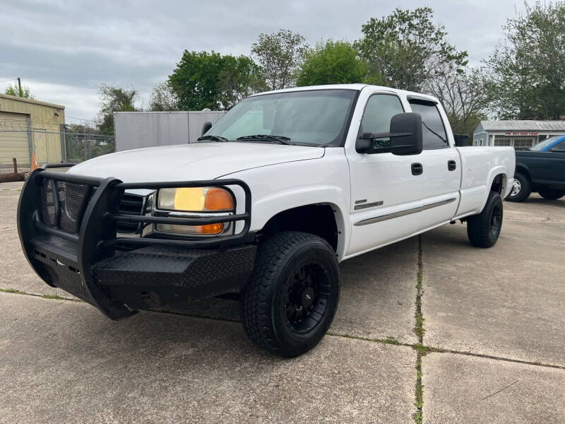 2007 GMC Sierra 2500HD Classic for sale at Schaefers Auto Sales in Victoria TX
