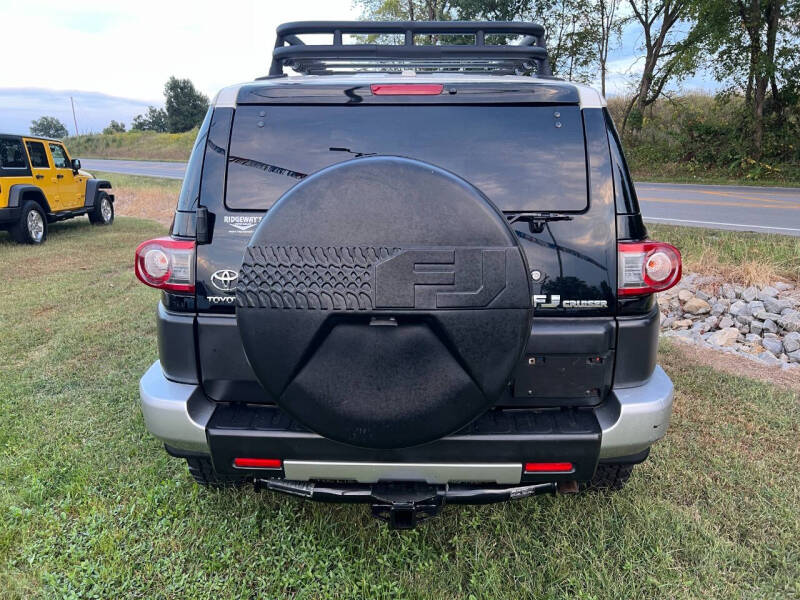 2013 Toyota FJ Cruiser