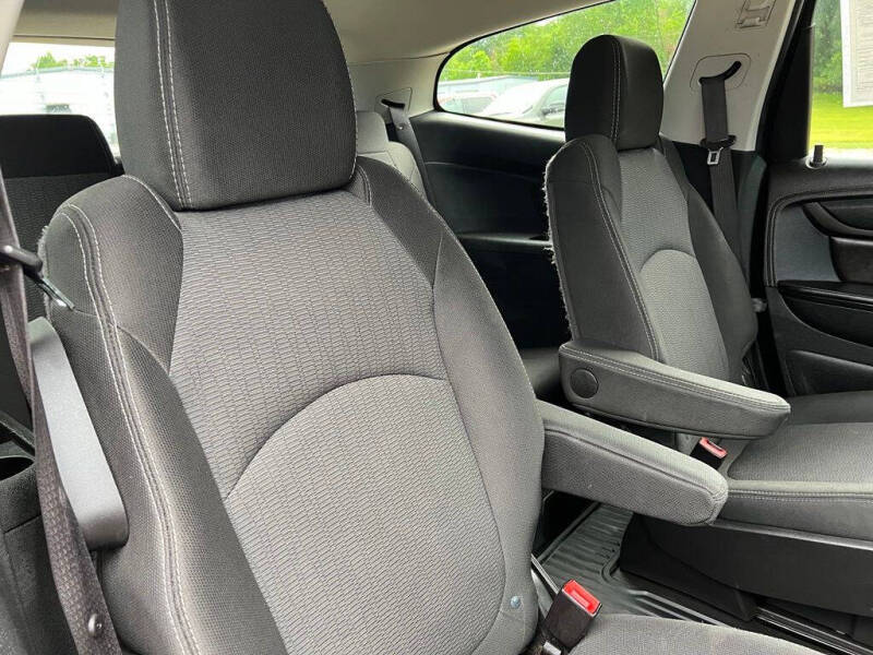 2017 Chevrolet Traverse LT