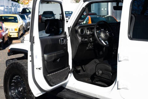 2020 Jeep Gladiator Overland