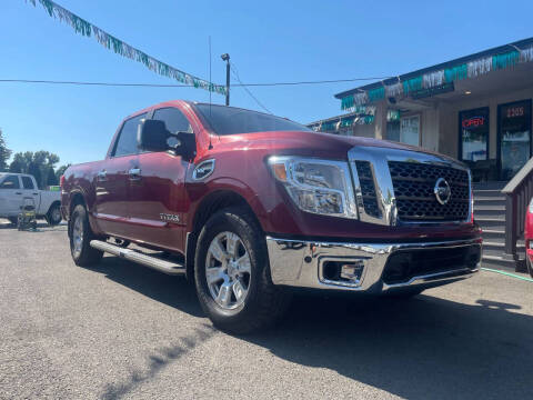 2017 Nissan Titan