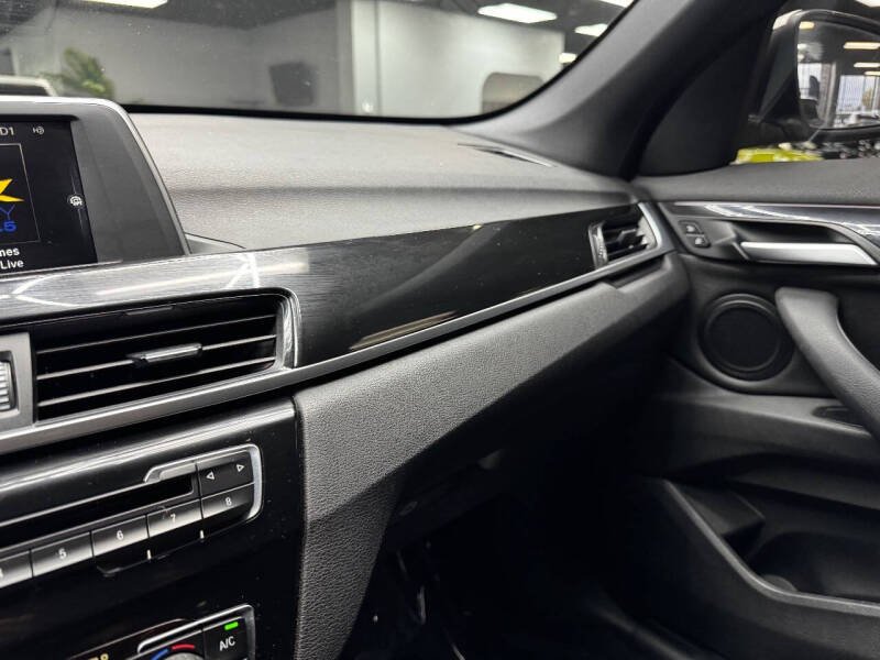 2017 BMW X1 sDrive28i