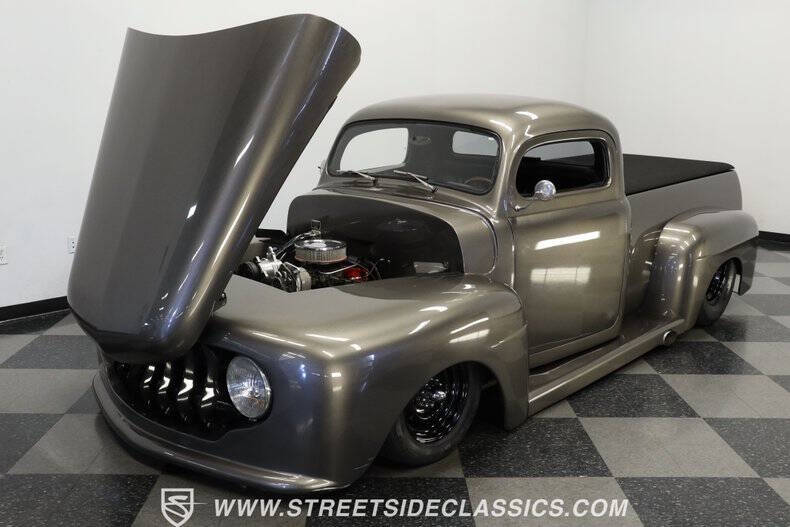1948 Ford F-100