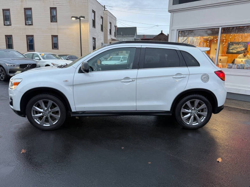 2013 Mitsubishi Outlander Sport LE