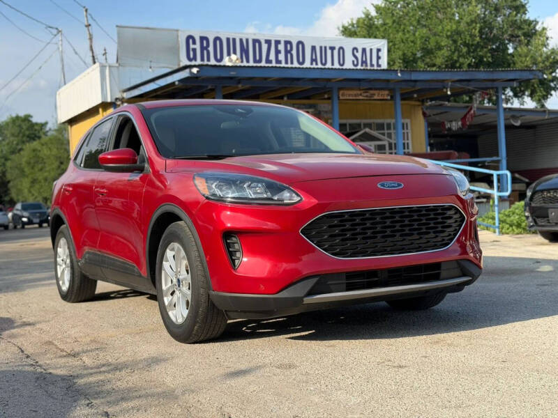 2020 Ford Escape SE