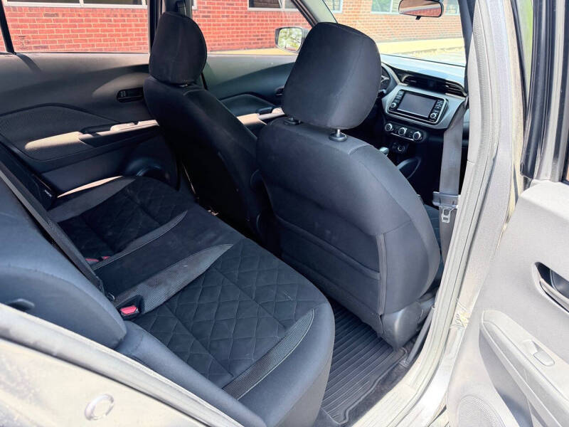 2020 Nissan Kicks S