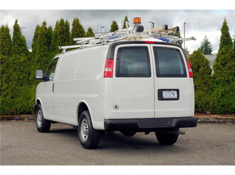 2016 Chevrolet Express 2500