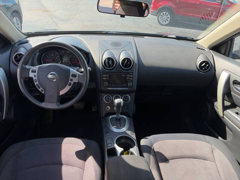 2013 Nissan Rogue SV