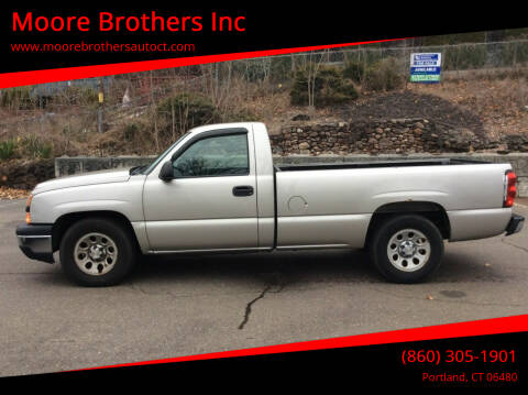 2007 Chevrolet Silverado 1500 Classic for sale at Moore Brothers Inc in Portland CT