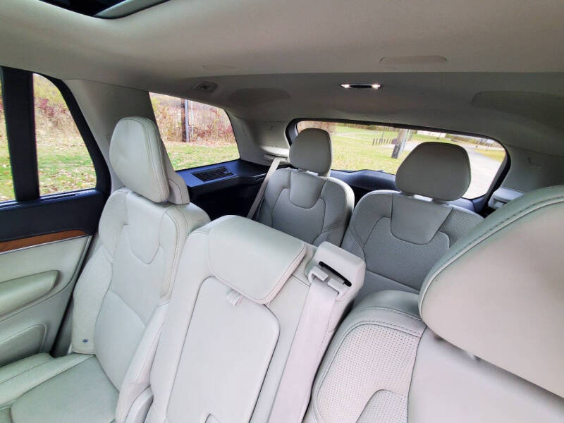 2017 Volvo XC90 T6 Inscription