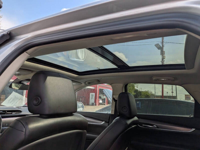 2018 Cadillac XT5 Premium Luxury