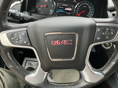 2017 GMC Yukon XL SLT