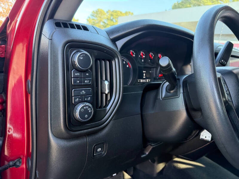 2020 Chevrolet Silverado 1500 Custom