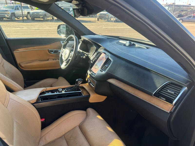 2016 Volvo XC90 T6 First Edition