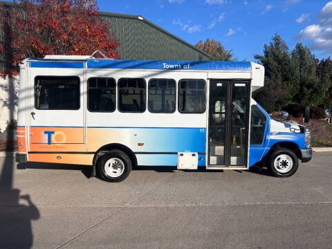 2015 Ford E-Series E-450 SD
